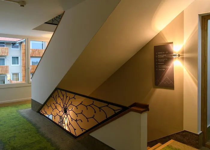 Berglaessig - 360 Grad Urlaub Hotel 4*