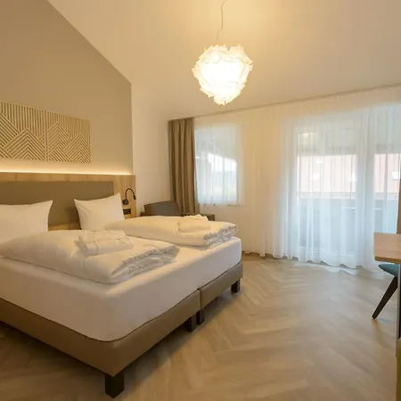 Berglaessig - Halbpension Inkl Getraenke 4*
