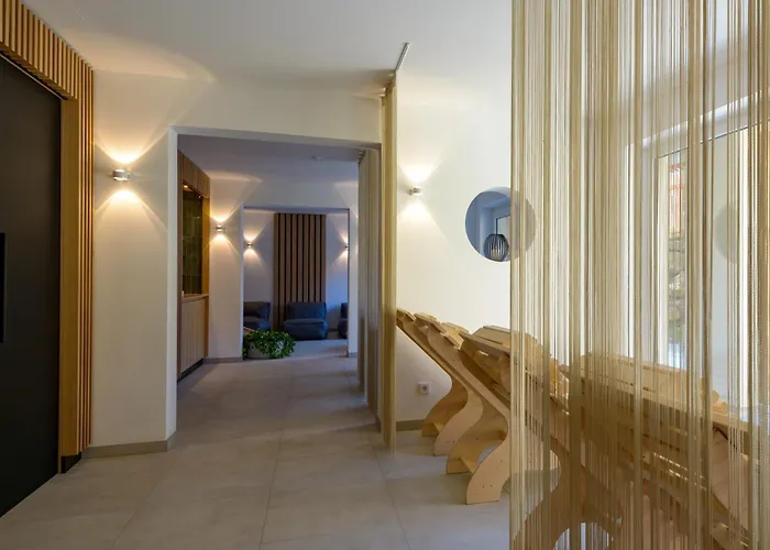 Berglaessig - 360 Grad Urlaub Hotel 4*